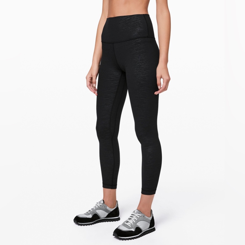 Lululemon Align Pant II 25" in Stride Emboss Black, Size 6
